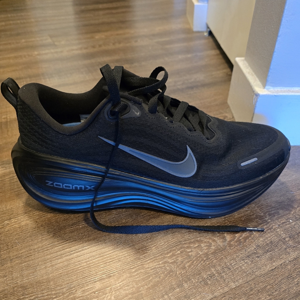 Nike Vomero Plus.